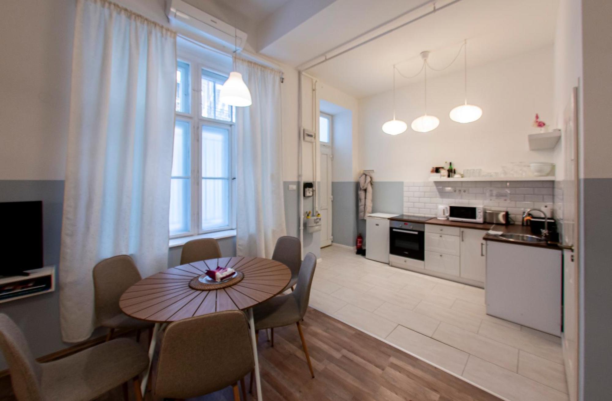 Klau33 Apartment In Party District Budapest Esterno foto